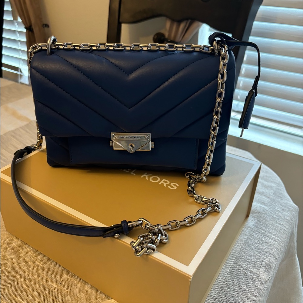 Brand new medium sized Michael Kors Shoulder Bag. Comes with dust bag and box